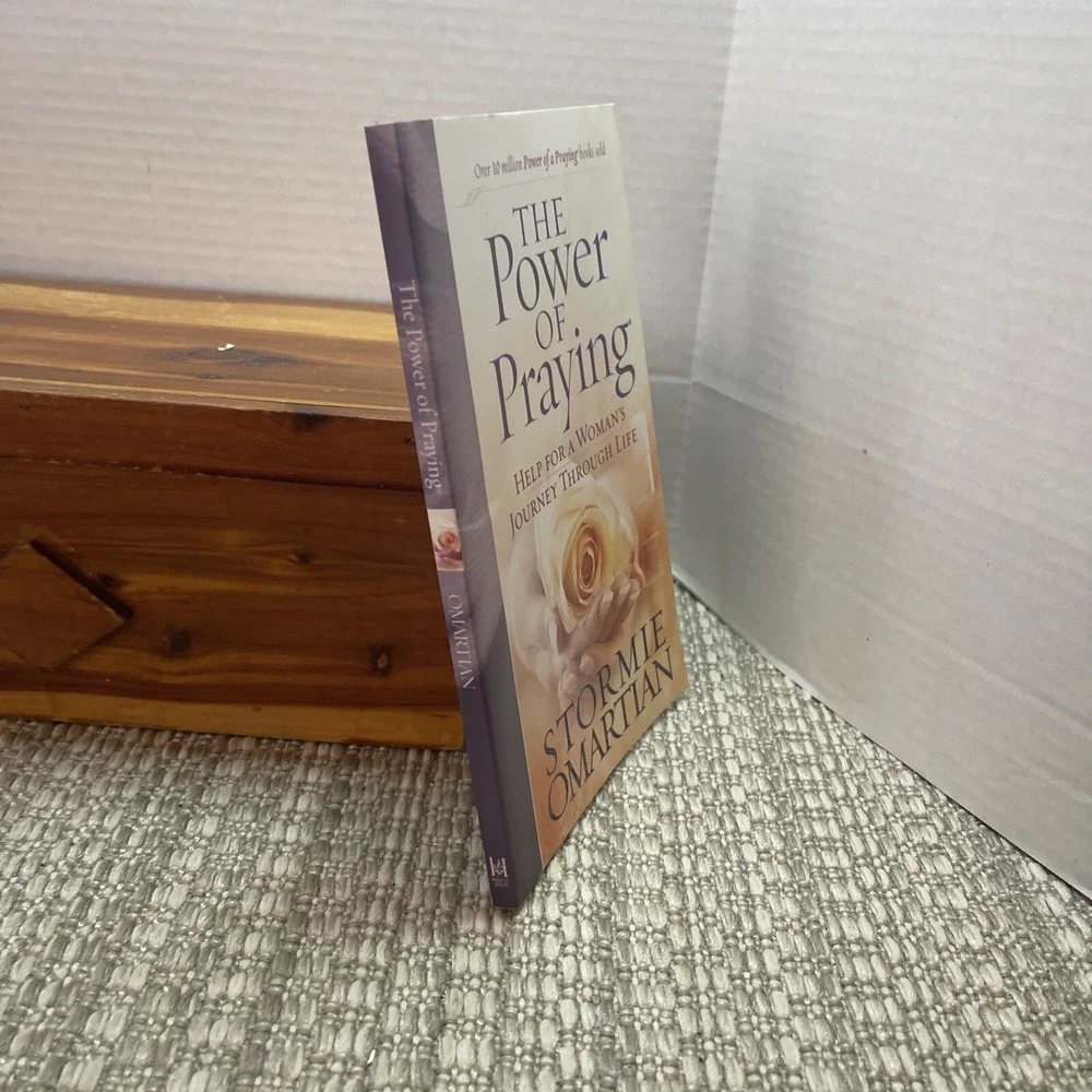 The Power of‎ Praying®: Help for a Woman- Stormie Omartian, paperback book